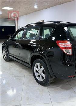 تۆیۆتا ڕاڤ 4